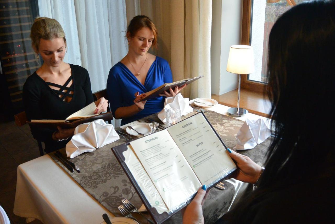 Pesa Hotel Põlva Eksteriør billede